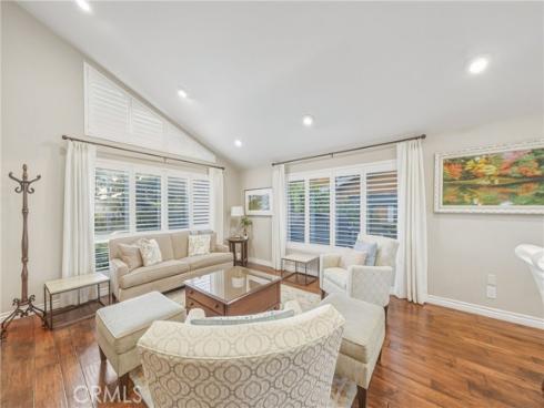 2909 S Diamond Street, Santa Ana, CA