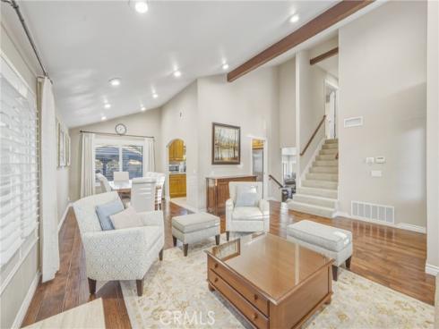 2909 S Diamond Street, Santa Ana, CA