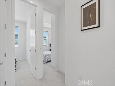 633 S Lyon St , Santa Ana, CA