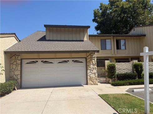 2514 N. Tustin Avenue F