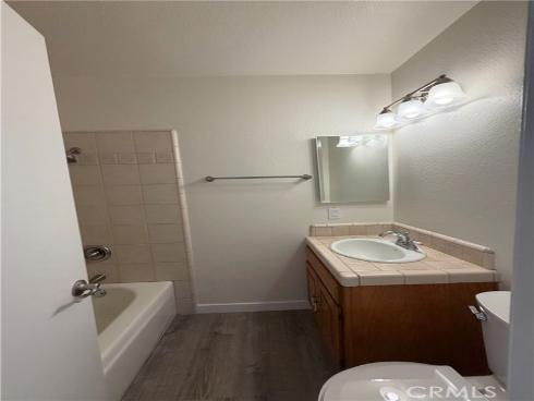 2514 N Tustin F Avenue, Santa Ana, CA