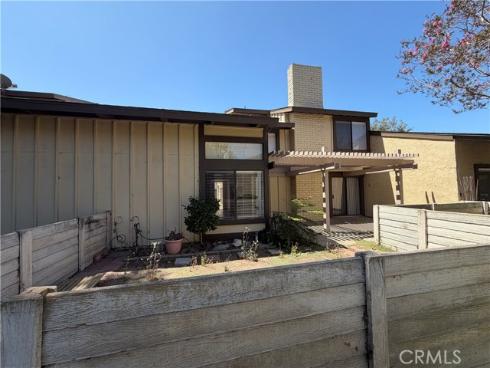 2514 N Tustin F Avenue, Santa Ana, CA