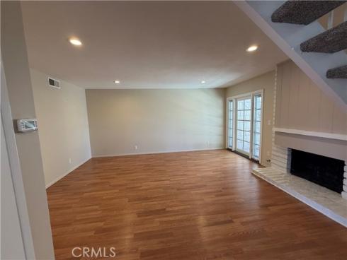 2624 N Tustin D Avenue, Santa Ana, CA