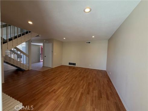 2624 N Tustin D Avenue, Santa Ana, CA