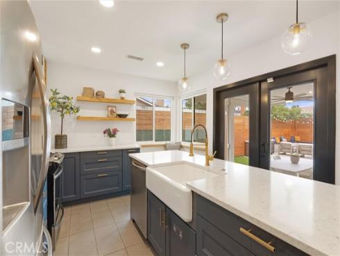 2422 S Salta   Street, Santa Ana, CA