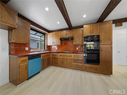 1610 N Linwood  , Santa Ana, CA