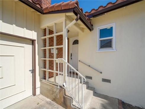 1610 N Linwood  , Santa Ana, CA