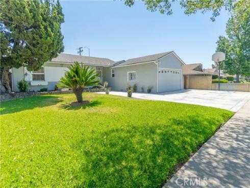 2501 Deodar , Santa Ana, CA