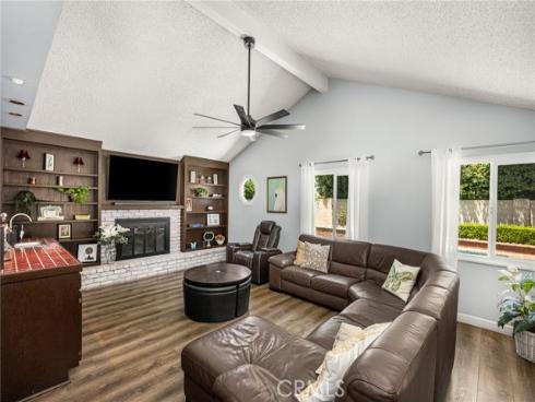 1914 Mabury , Santa Ana, CA