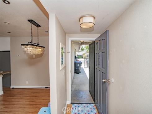 1217 S Huron , Santa Ana, CA