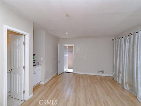 1217 S Huron , Santa Ana, CA
