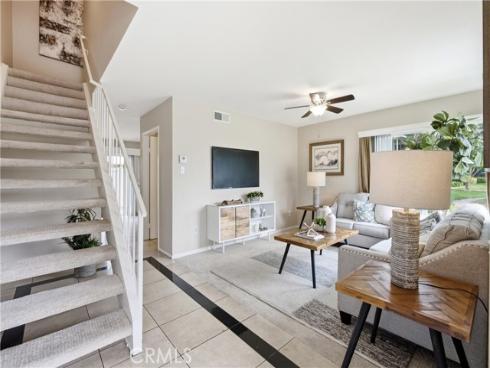 2515 S. Laurelwood , Santa Ana, CA