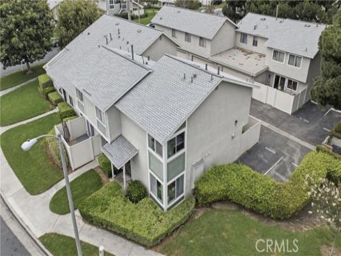 2515 S. Laurelwood , Santa Ana, CA
