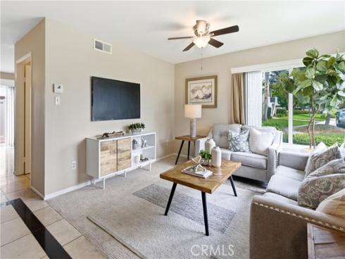 2515 S. Laurelwood , Santa Ana, CA