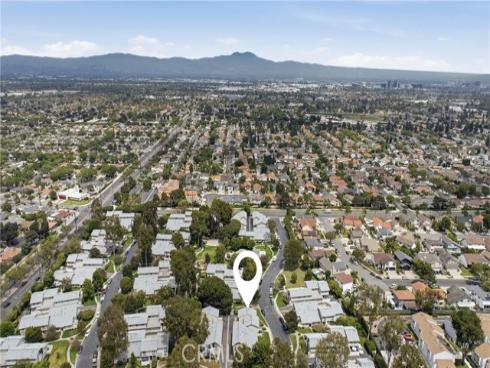 2515  S. Laurelwood  , Santa Ana, CA