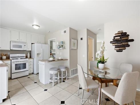 2515 S. Laurelwood , Santa Ana, CA