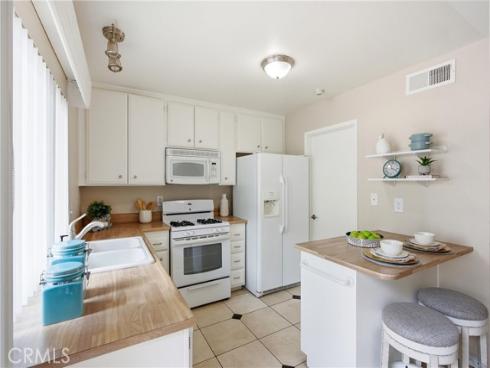 2515 S. Laurelwood , Santa Ana, CA