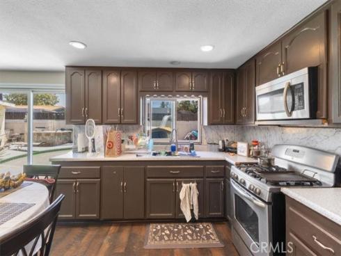 1401 S Joane Way, Santa Ana, CA
