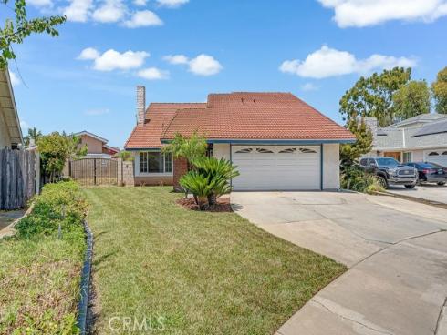 1610 S Joane Way, Santa Ana, CA