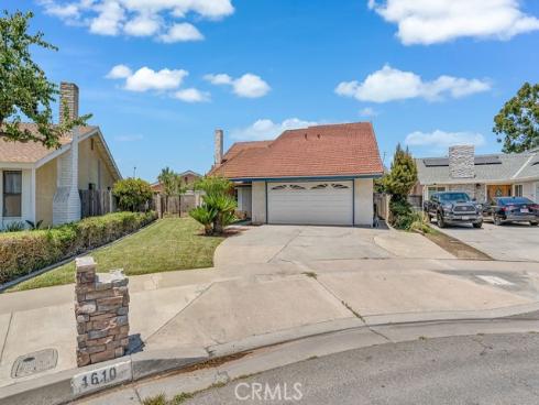 1610 S Joane Way, Santa Ana, CA
