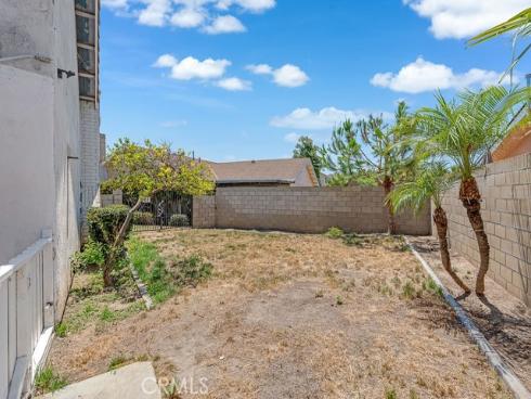 1610 S Joane Way, Santa Ana, CA