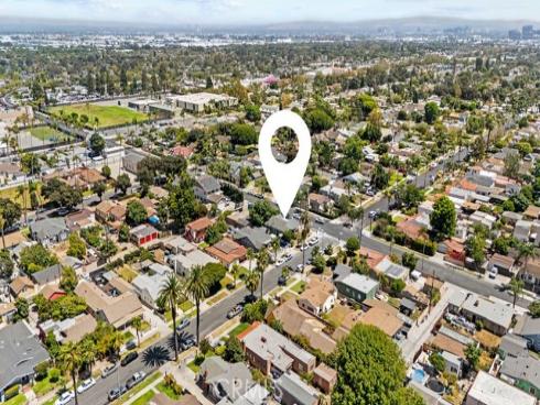 405 W Mcfadden  , Santa Ana, CA