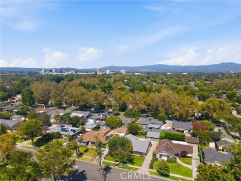 2309 N Louise , Santa Ana, CA