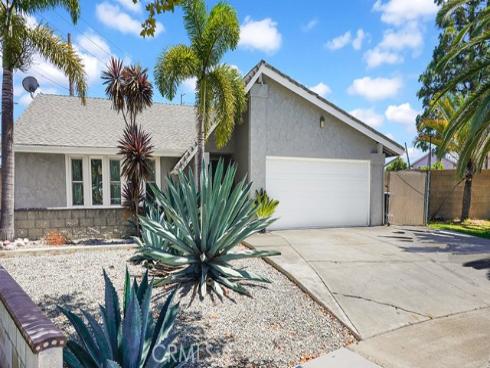 902 W Alpine , Santa Ana, CA