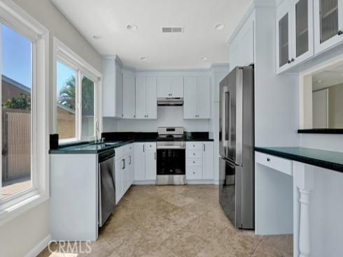 902 W Alpine , Santa Ana, CA