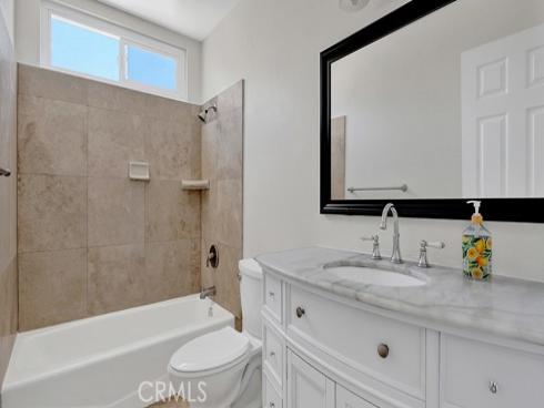902 W Alpine , Santa Ana, CA
