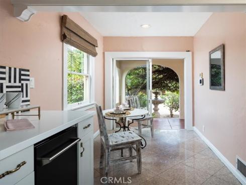 1825 N Ross , Santa Ana, CA
