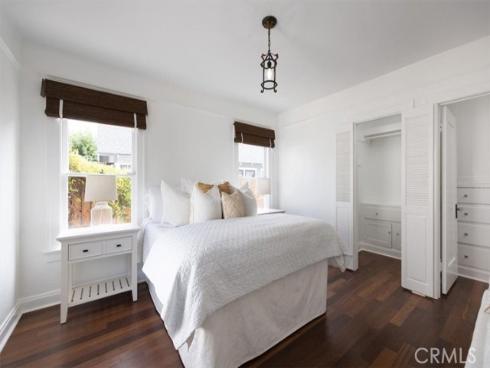 1825 N Ross , Santa Ana, CA