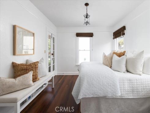1825 N Ross , Santa Ana, CA