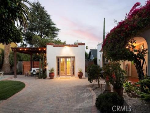 1825 N Ross , Santa Ana, CA