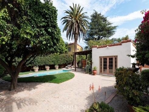 1825 N Ross , Santa Ana, CA