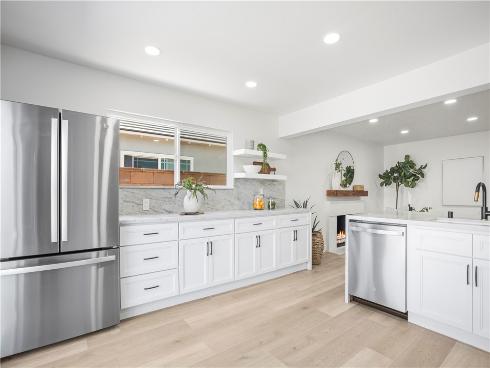 3209 S Diamond , Santa Ana, CA