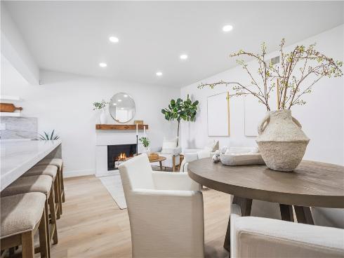 3209 S Diamond , Santa Ana, CA
