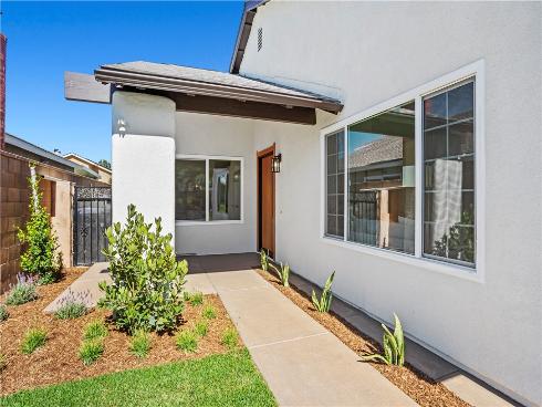 3209 S Diamond , Santa Ana, CA