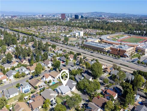3209 S Diamond , Santa Ana, CA