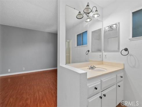 4201 W 5th 311 Street, Santa Ana, CA