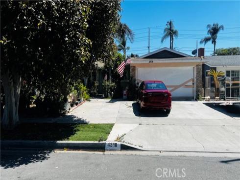 4318 Silver Dr.