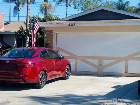 4318  Silver Dr.  , Santa Ana, CA