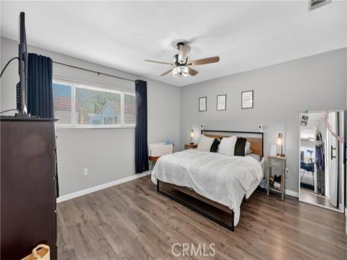 1913 W Wakeham , Santa Ana, CA