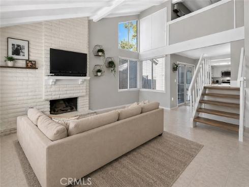 1913 W Wakeham , Santa Ana, CA