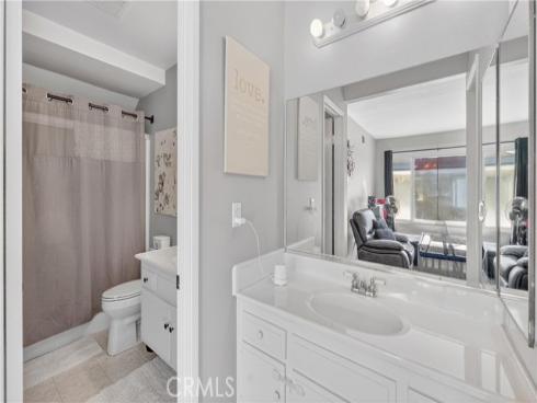 1913 W Wakeham , Santa Ana, CA