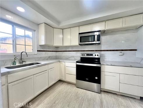 624 S Sullivan  15D , Santa Ana, CA