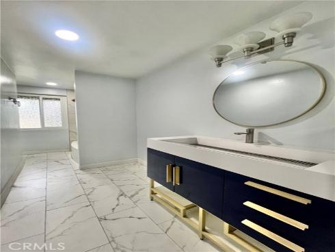 624 S Sullivan  15D , Santa Ana, CA