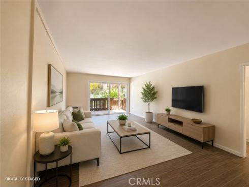 1000 W Macarthur , Santa Ana, CA
