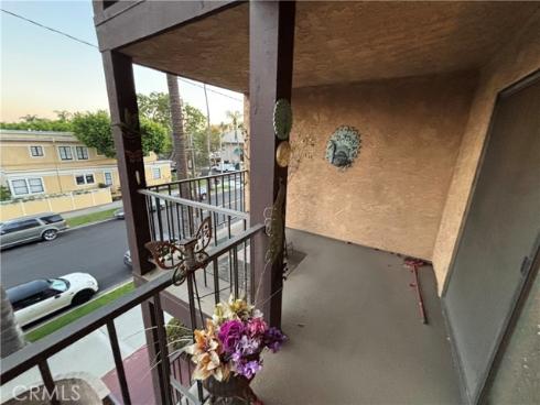 303 E 9th  304 , Santa Ana, CA