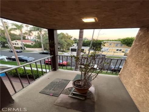 303 E 9th  304 , Santa Ana, CA